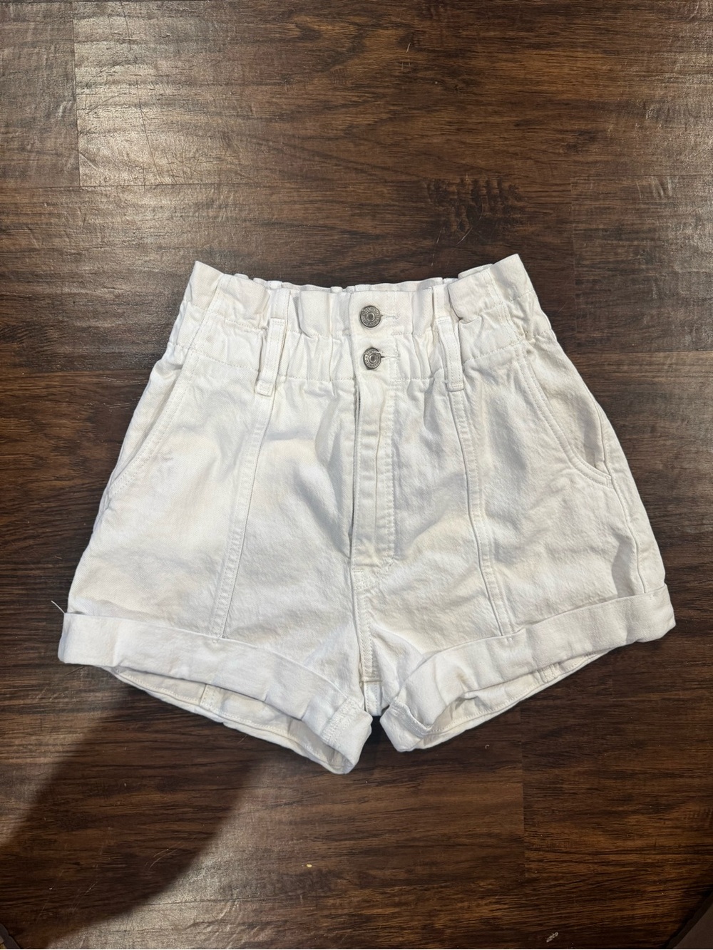 Abercrombie & Fitch White High-Waist Paperbag Shorts